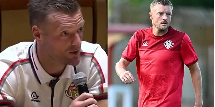 Jamie Vardy lors de son arrivée en Italie après sa signature avec Cremonese
