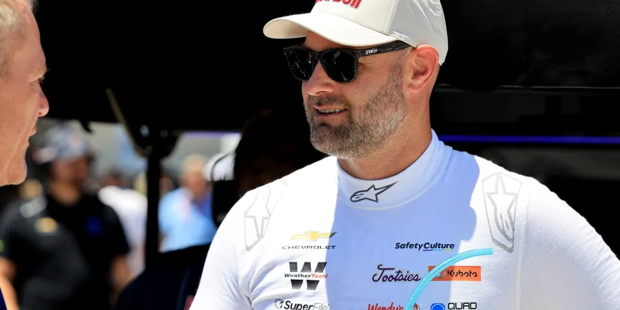 Shane van Gisbergen, parti en pole, voit sa course s’arrêter prématurément