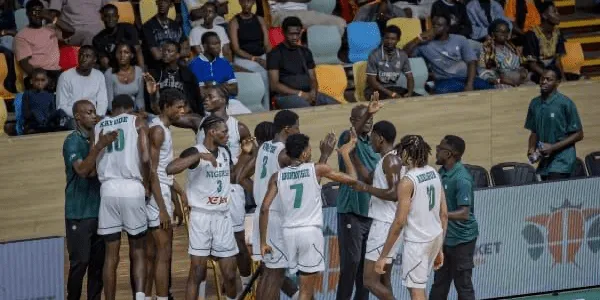 Les joueuses du Nigeria U18 pendant l’Afrobasket féminin, après une campagne difficile en phase de groupes