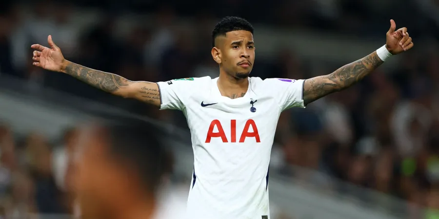 Savio sous le maillot de Tottenham pour ses premiers pas