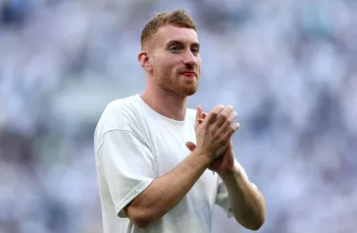 Kulusevski retrouve l’entraînement collectif à Tottenham après une longue absence