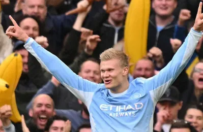 Manchester City garde le cap et creuse l’écart dans un Etihad sous tension